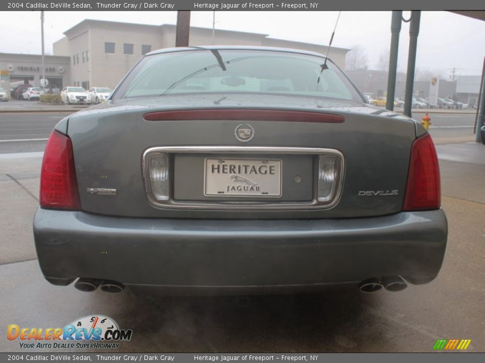 2004 Cadillac DeVille Sedan Thunder Gray / Dark Gray Photo #5