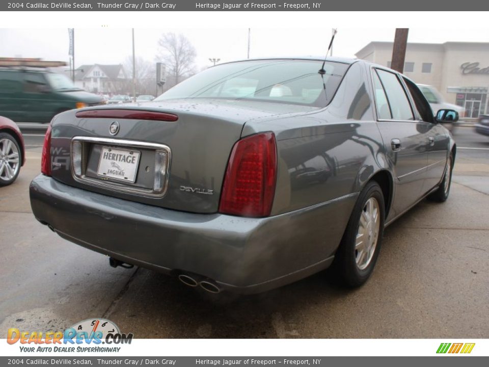 2004 Cadillac DeVille Sedan Thunder Gray / Dark Gray Photo #6