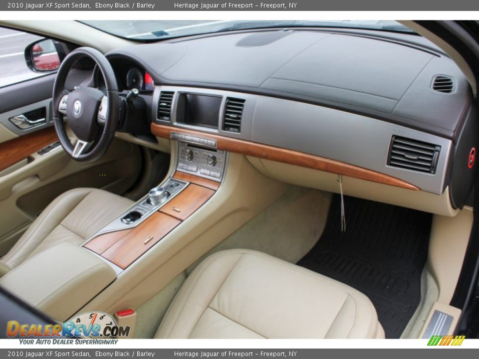 2010 Jaguar XF Sport Sedan Ebony Black / Barley Photo #11