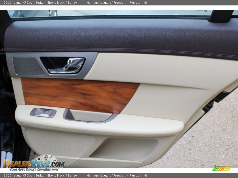 2010 Jaguar XF Sport Sedan Ebony Black / Barley Photo #12