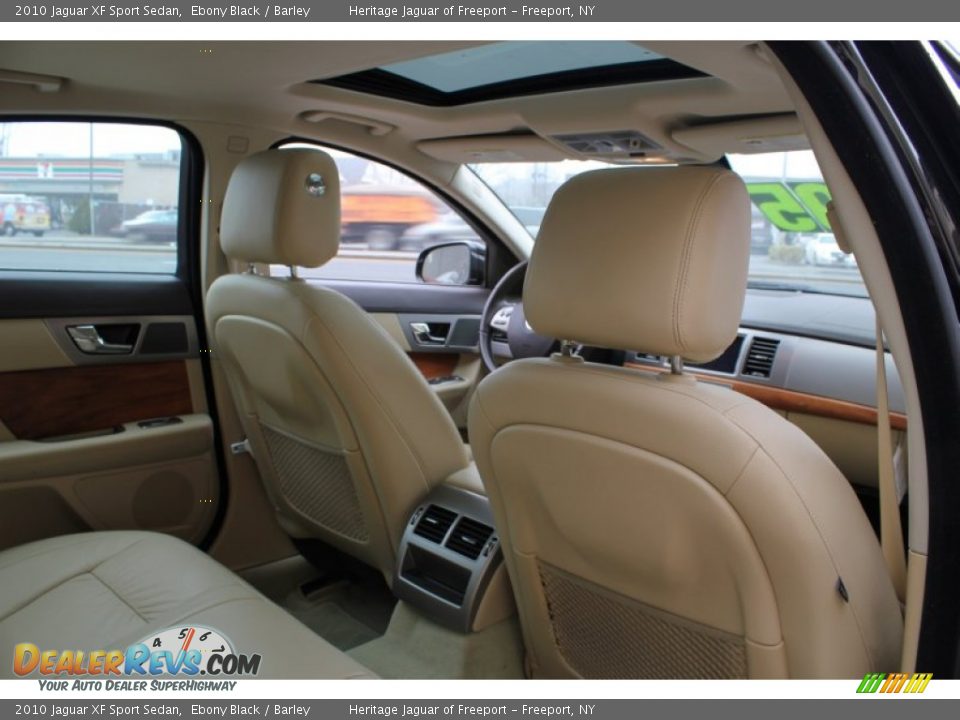 2010 Jaguar XF Sport Sedan Ebony Black / Barley Photo #14