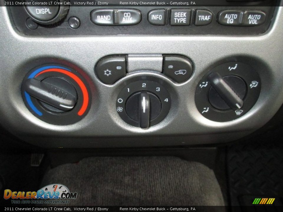 Controls of 2011 Chevrolet Colorado LT Crew Cab Photo #24