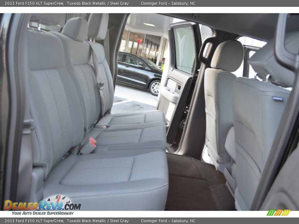 2013 Ford F150 XLT SuperCrew Tuxedo Black Metallic / Steel Gray Photo #13
