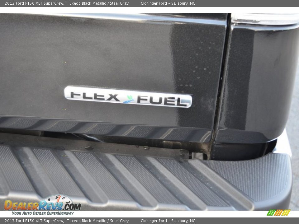 2013 Ford F150 XLT SuperCrew Tuxedo Black Metallic / Steel Gray Photo #20