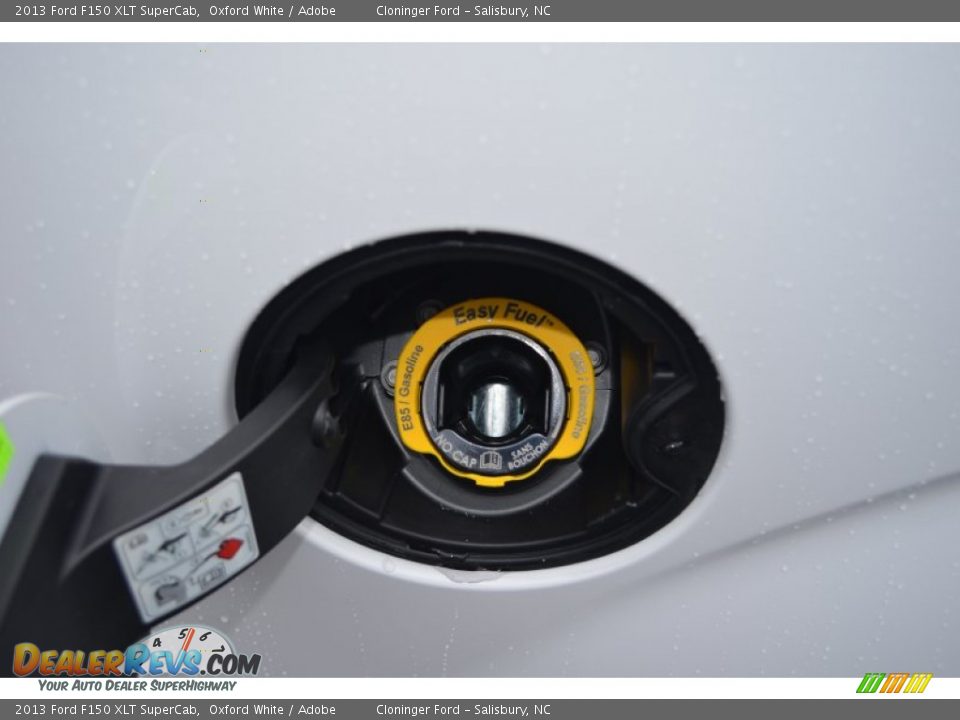 2013 Ford F150 XLT SuperCab Oxford White / Adobe Photo #22