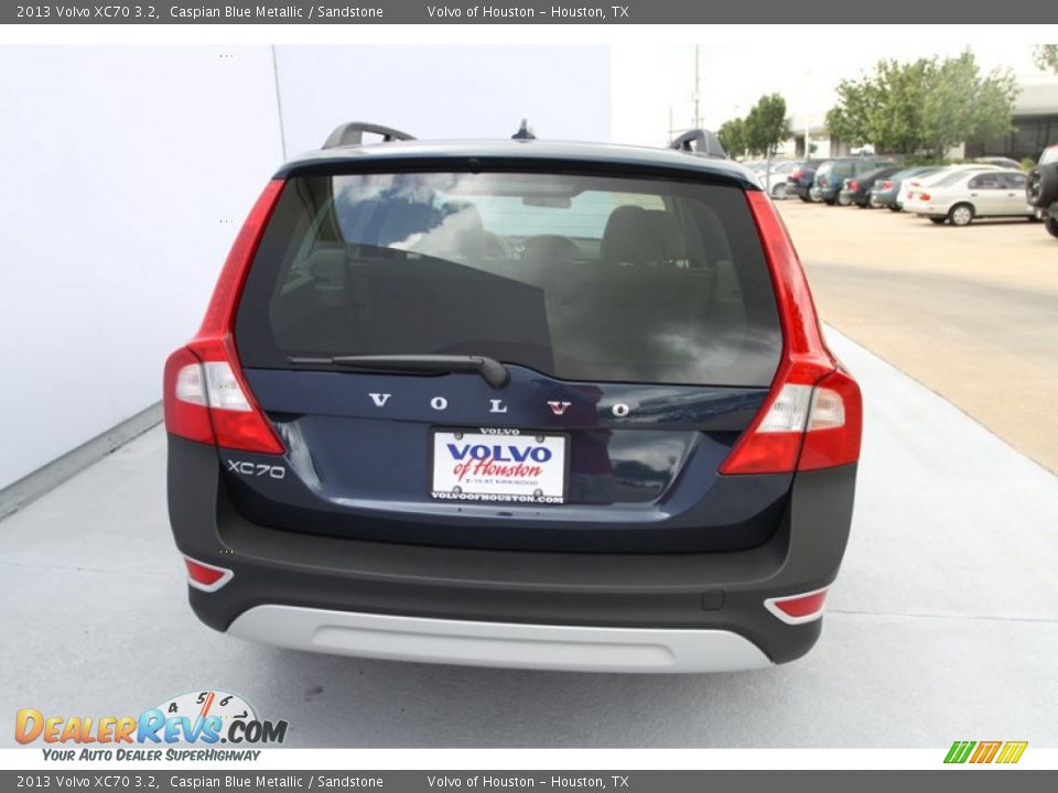 2013 Volvo XC70 3.2 Caspian Blue Metallic / Sandstone Photo #4