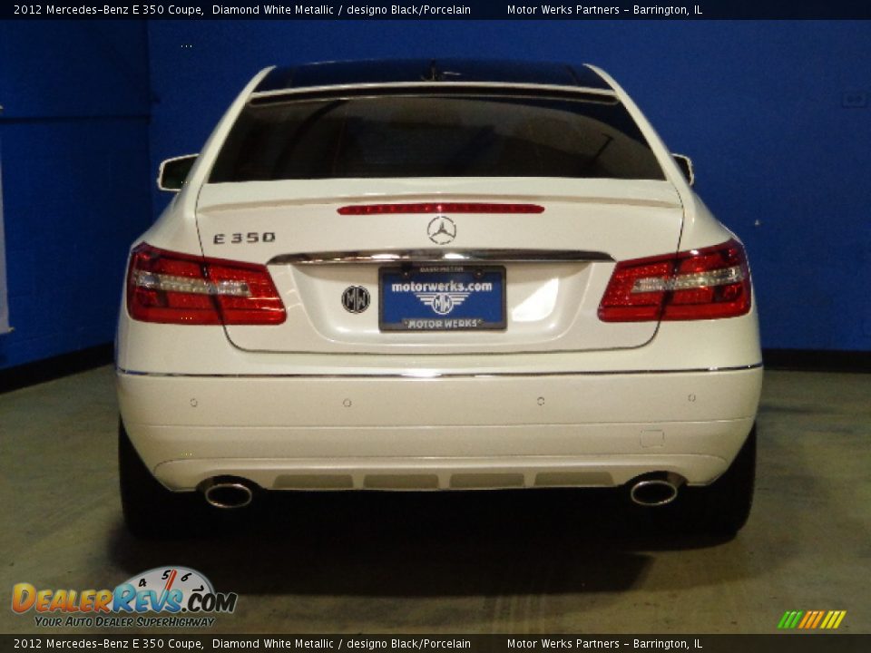 2012 Mercedes-Benz E 350 Coupe Diamond White Metallic / designo Black/Porcelain Photo #7