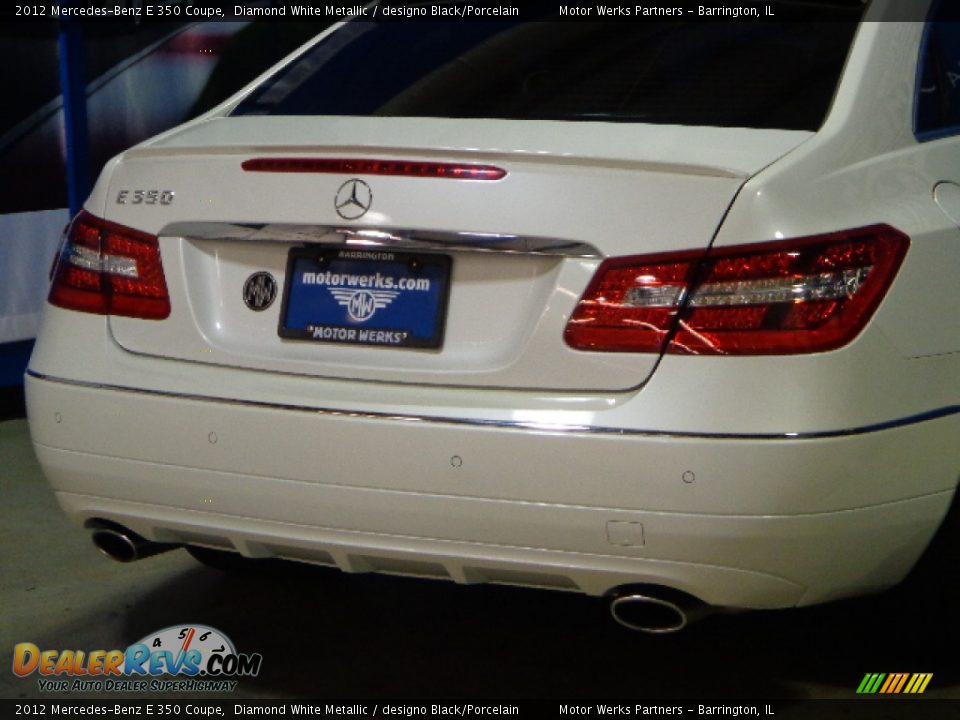 2012 Mercedes-Benz E 350 Coupe Diamond White Metallic / designo Black/Porcelain Photo #8