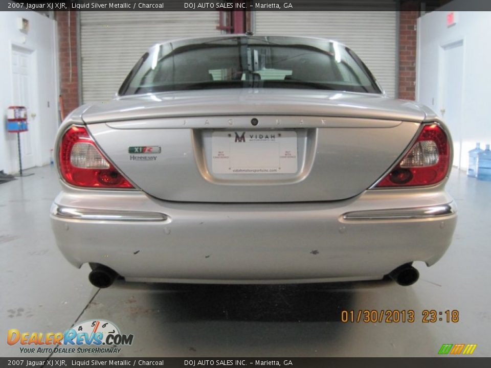 2007 Jaguar XJ XJR Liquid Silver Metallic / Charcoal Photo #17