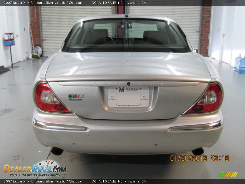 2007 Jaguar XJ XJR Liquid Silver Metallic / Charcoal Photo #18
