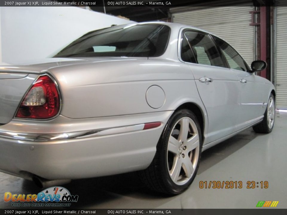 2007 Jaguar XJ XJR Liquid Silver Metallic / Charcoal Photo #21