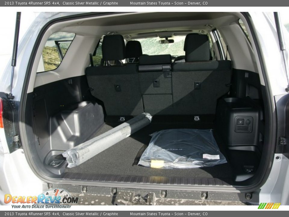 2013 Toyota 4Runner SR5 4x4 Classic Silver Metallic / Graphite Photo #8