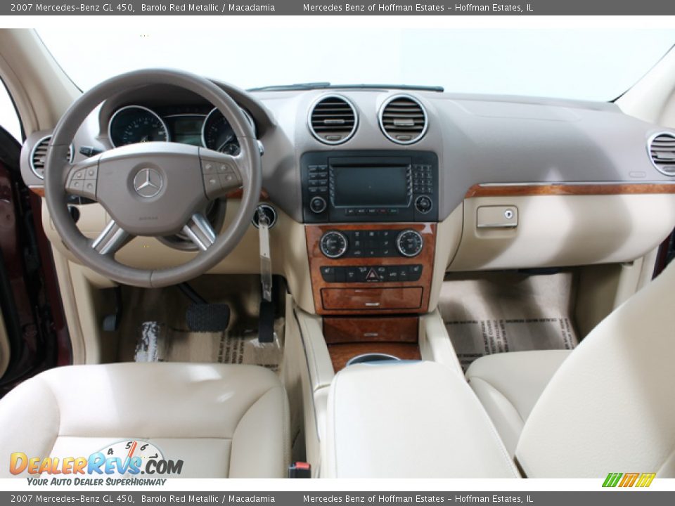 Dashboard of 2007 Mercedes-Benz GL 450 Photo #6