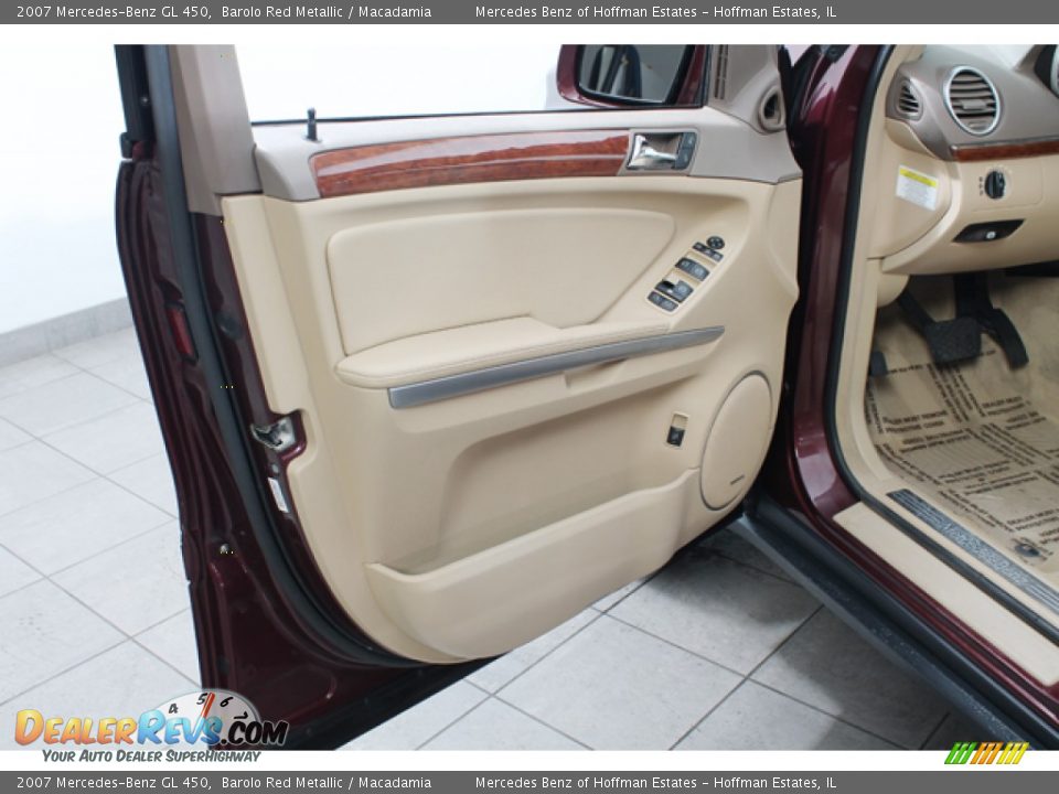 Door Panel of 2007 Mercedes-Benz GL 450 Photo #15