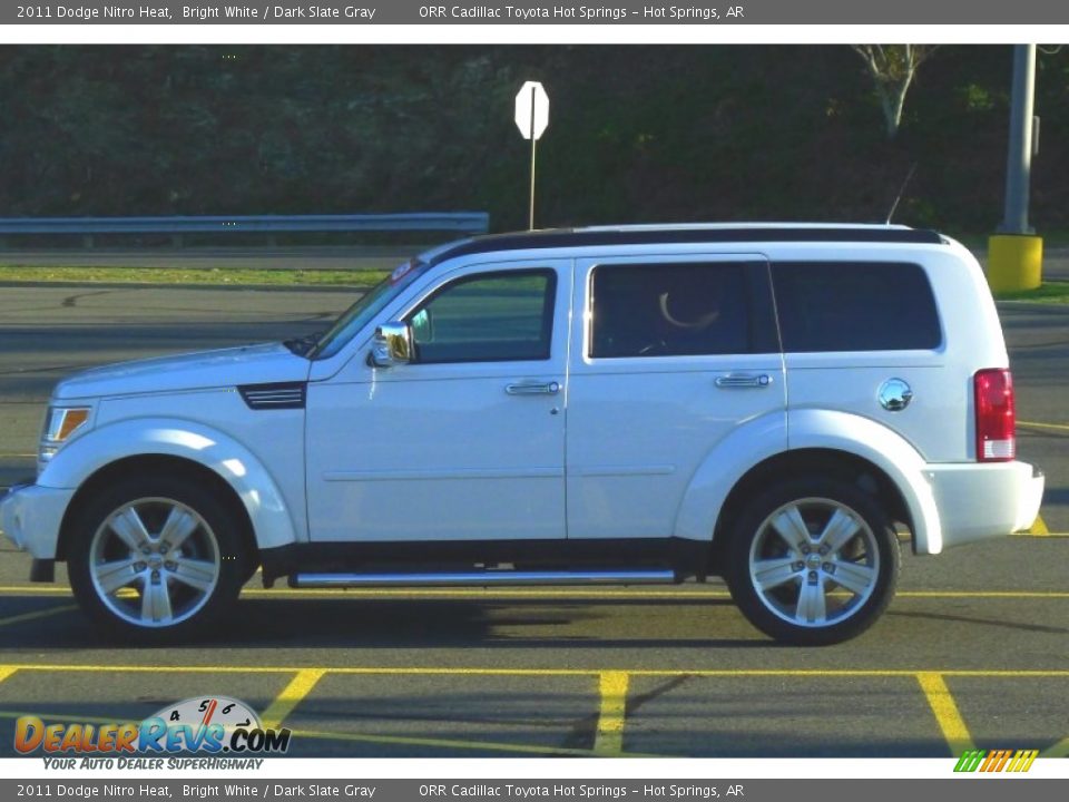 2011 Dodge Nitro Heat Bright White / Dark Slate Gray Photo #3
