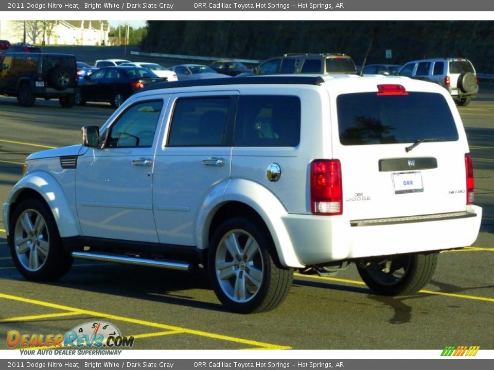 2011 Dodge Nitro Heat Bright White / Dark Slate Gray Photo #4