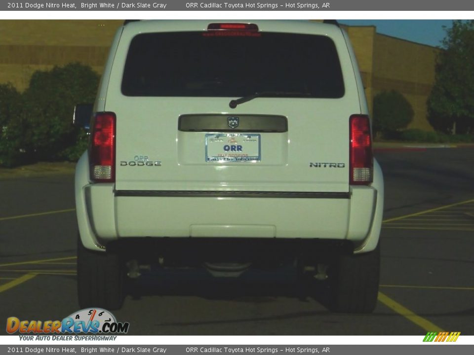 2011 Dodge Nitro Heat Bright White / Dark Slate Gray Photo #5