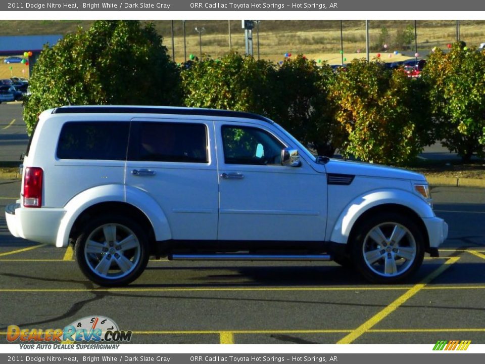 2011 Dodge Nitro Heat Bright White / Dark Slate Gray Photo #7