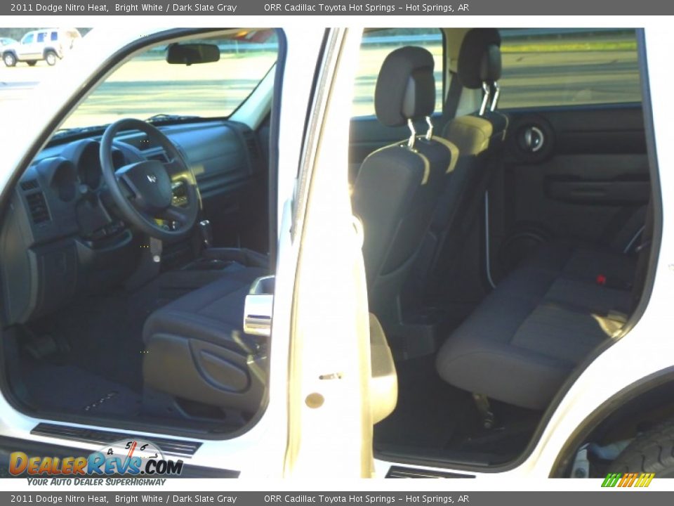 2011 Dodge Nitro Heat Bright White / Dark Slate Gray Photo #9