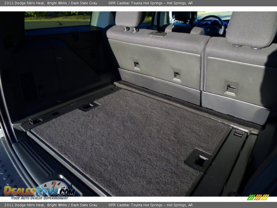 2011 Dodge Nitro Heat Bright White / Dark Slate Gray Photo #16