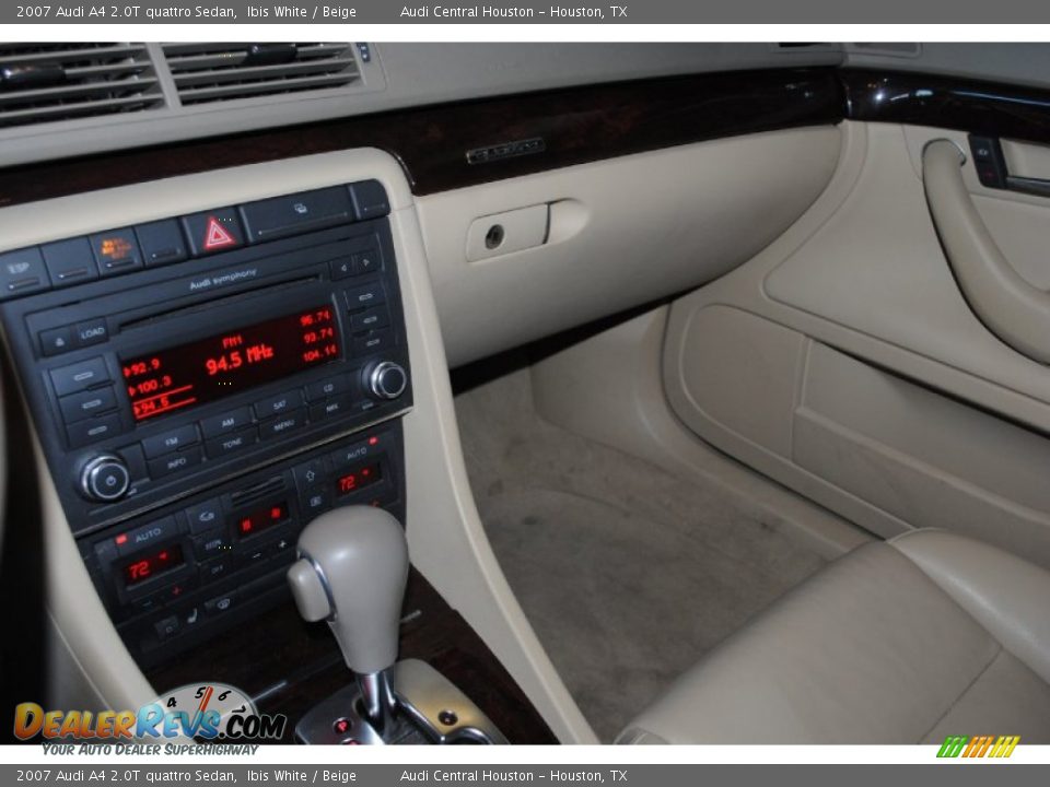 2007 Audi A4 2.0T quattro Sedan Ibis White / Beige Photo #12