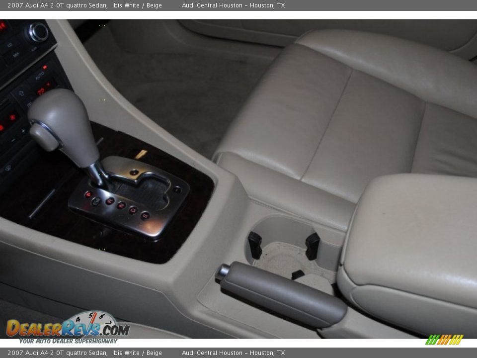 2007 Audi A4 2.0T quattro Sedan Ibis White / Beige Photo #13