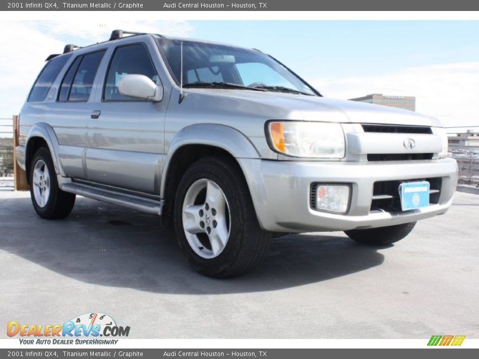 2001 Infiniti QX4 Titanium Metallic / Graphite Photo #1