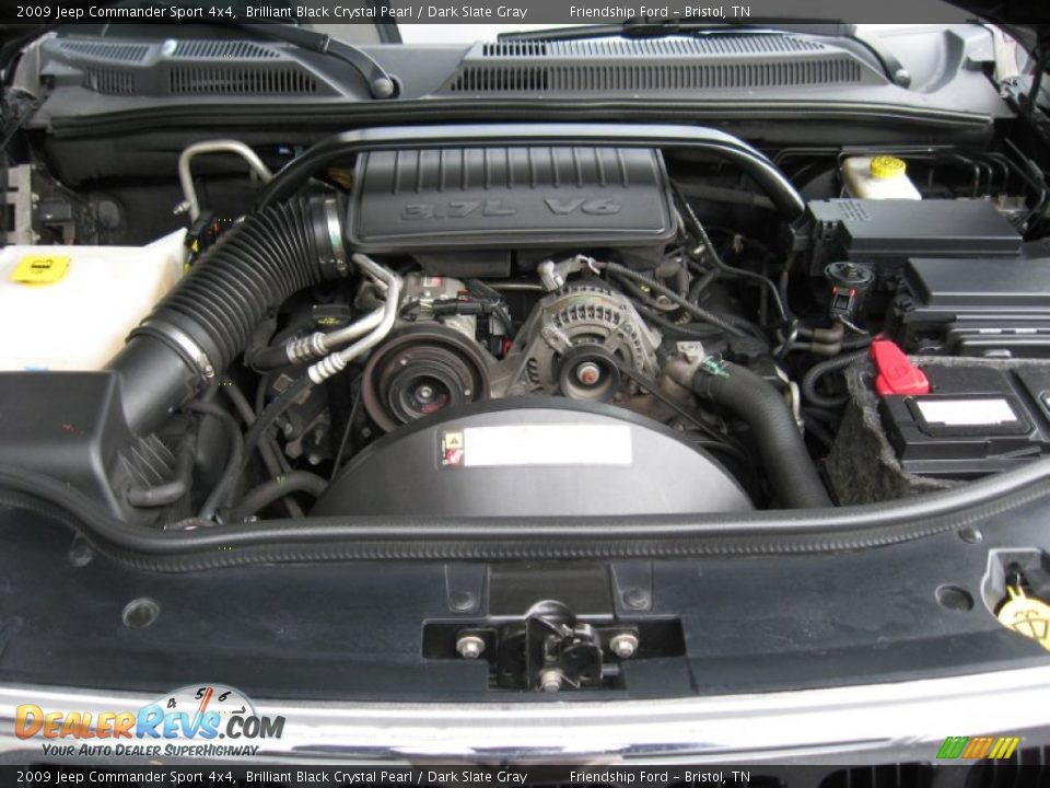 2009 Jeep Commander Sport 4x4 Brilliant Black Crystal Pearl / Dark Slate Gray Photo #10