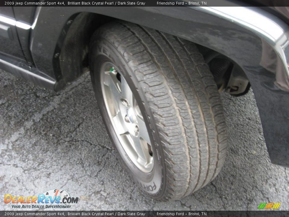 2009 Jeep Commander Sport 4x4 Brilliant Black Crystal Pearl / Dark Slate Gray Photo #13