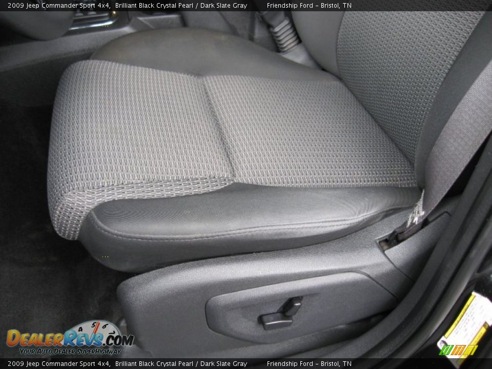2009 Jeep Commander Sport 4x4 Brilliant Black Crystal Pearl / Dark Slate Gray Photo #18