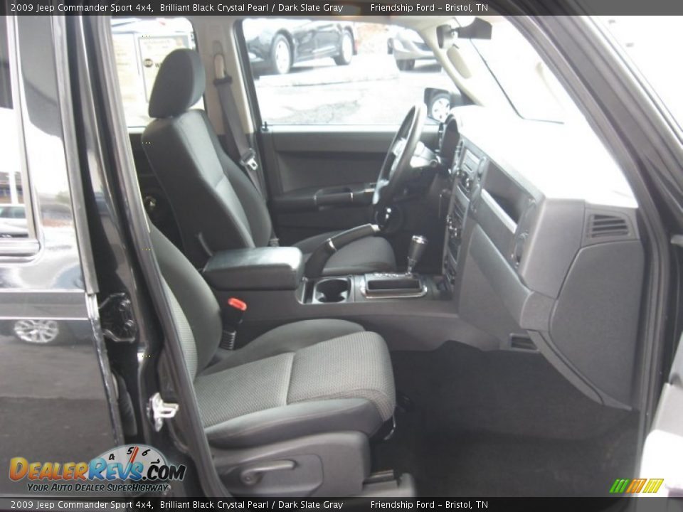 2009 Jeep Commander Sport 4x4 Brilliant Black Crystal Pearl / Dark Slate Gray Photo #25