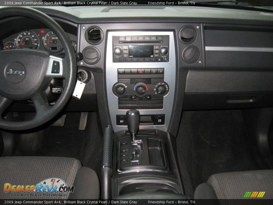 2009 Jeep Commander Sport 4x4 Brilliant Black Crystal Pearl / Dark Slate Gray Photo #29