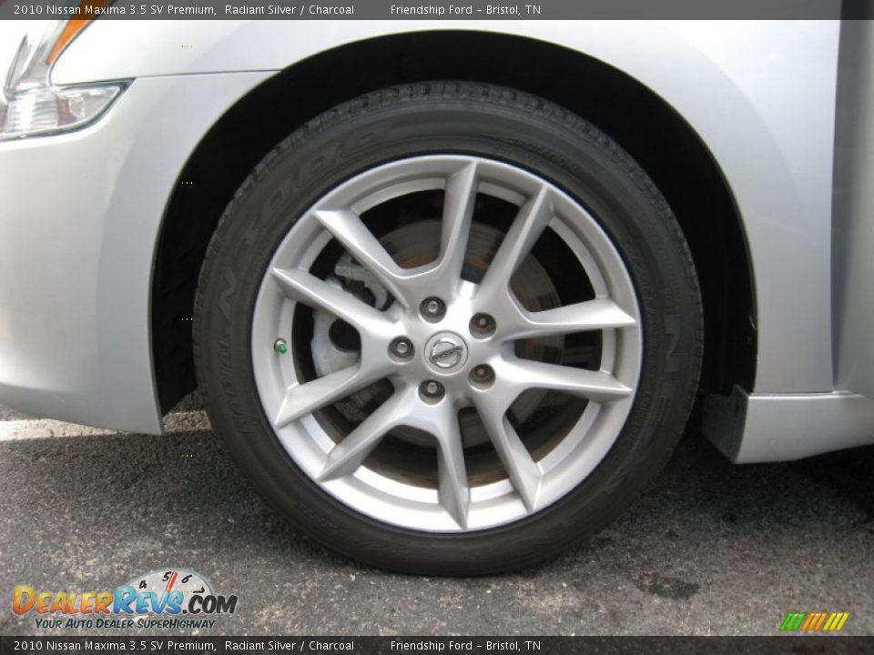 2010 Nissan Maxima 3.5 SV Premium Radiant Silver / Charcoal Photo #11