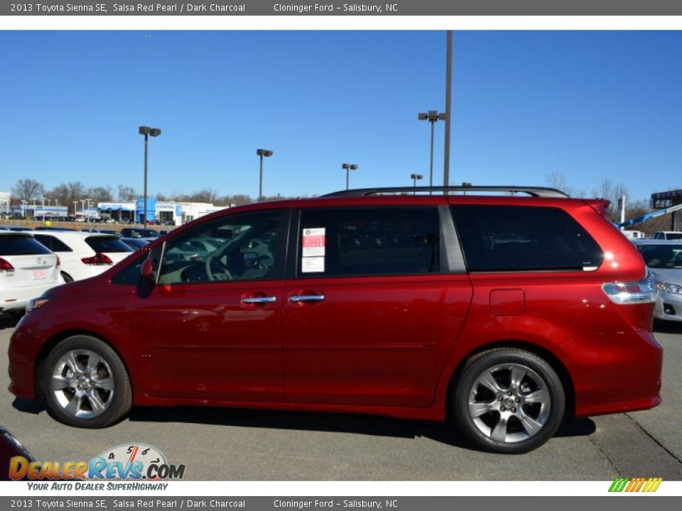 2013 Toyota Sienna SE Salsa Red Pearl / Dark Charcoal Photo #2
