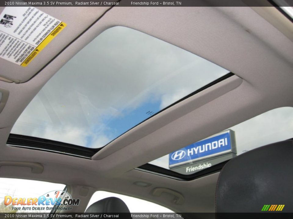 2010 Nissan Maxima 3.5 SV Premium Radiant Silver / Charcoal Photo #27