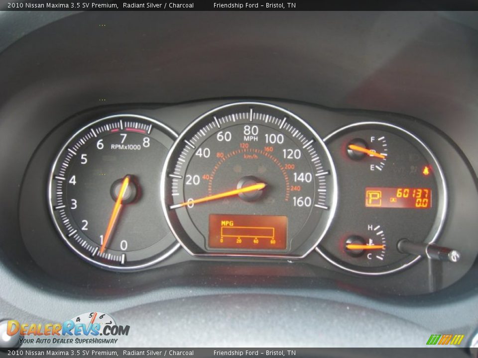 2010 Nissan Maxima 3.5 SV Premium Radiant Silver / Charcoal Photo #35