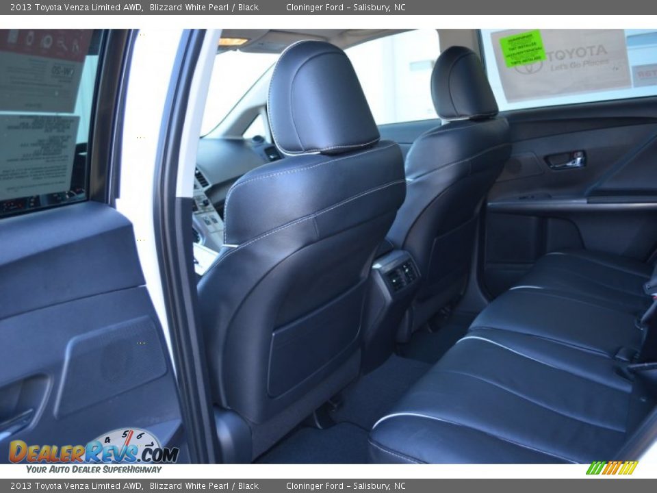 2013 Toyota Venza Limited AWD Blizzard White Pearl / Black Photo #12