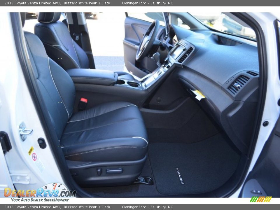 2013 Toyota Venza Limited AWD Blizzard White Pearl / Black Photo #15