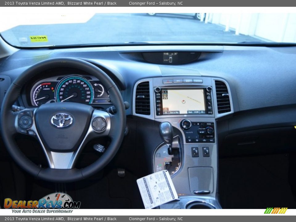 2013 Toyota Venza Limited AWD Blizzard White Pearl / Black Photo #21