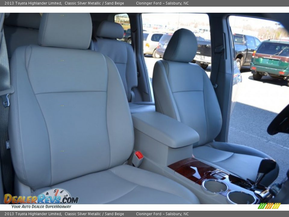 2013 Toyota Highlander Limited Classic Silver Metallic / Sand Beige Photo #20