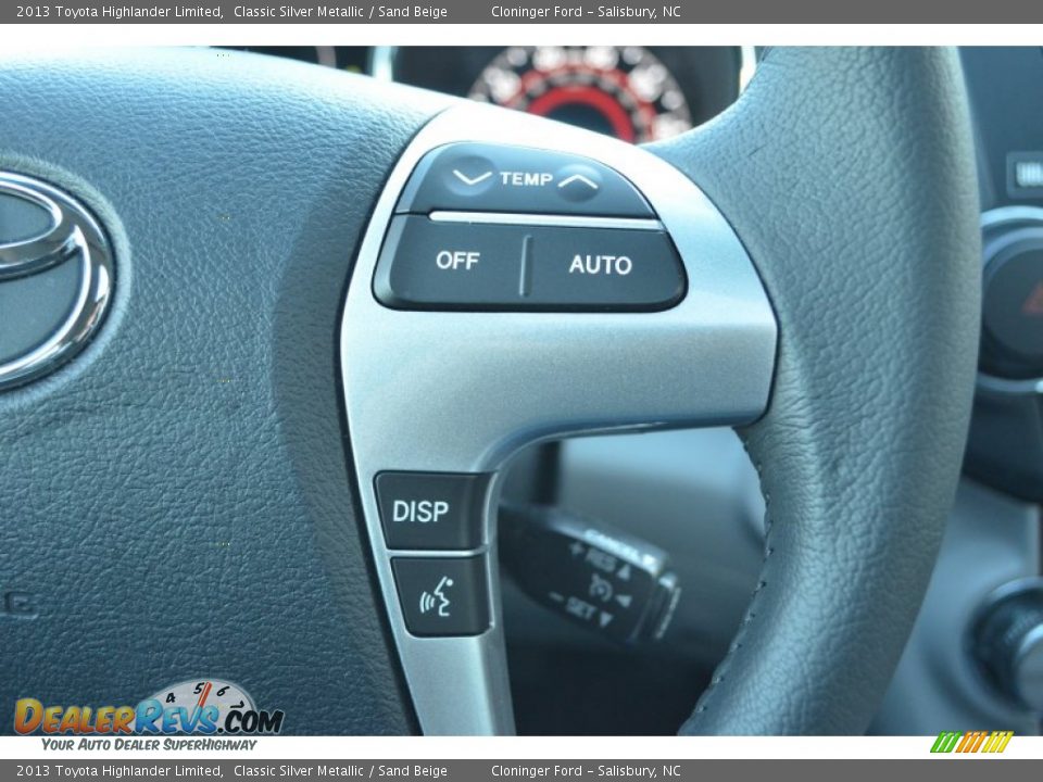 2013 Toyota Highlander Limited Classic Silver Metallic / Sand Beige Photo #30