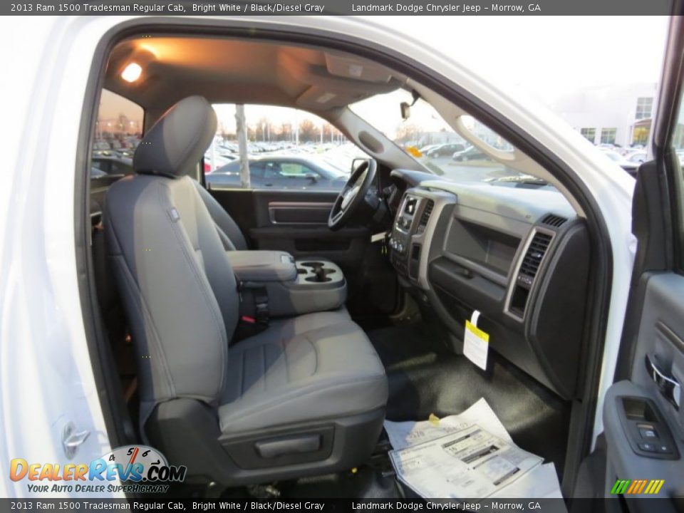 2013 Ram 1500 Tradesman Regular Cab Bright White / Black/Diesel Gray Photo #9