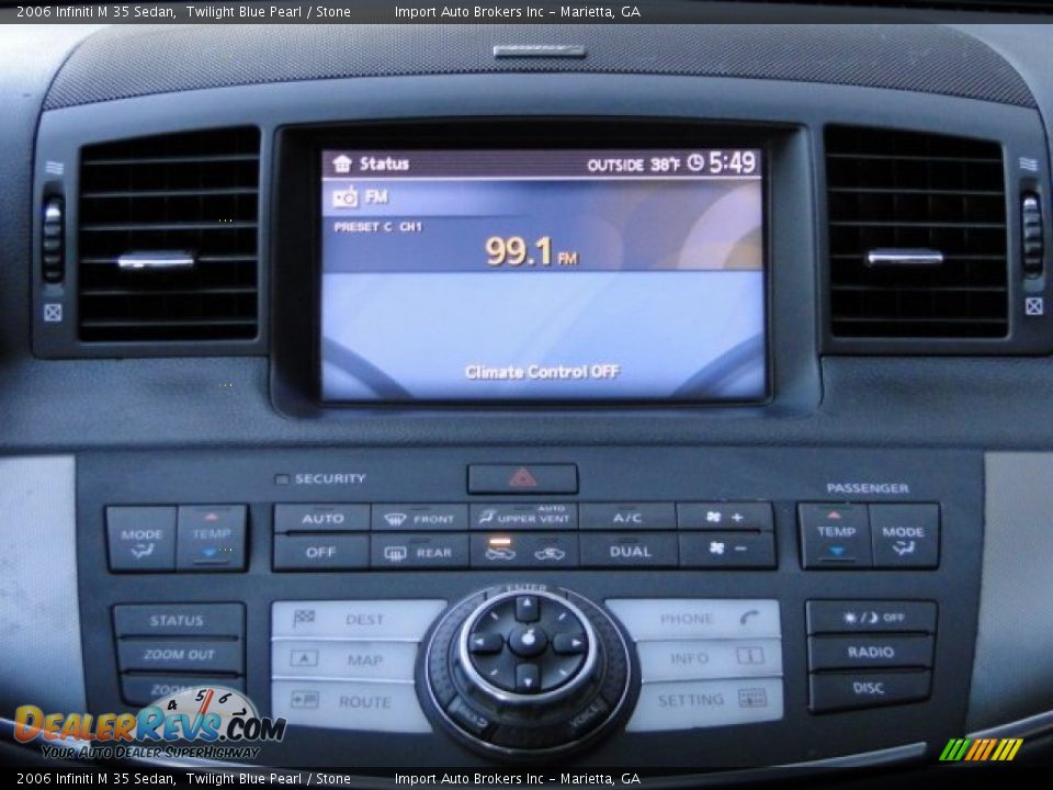 Controls of 2006 Infiniti M 35 Sedan Photo #13