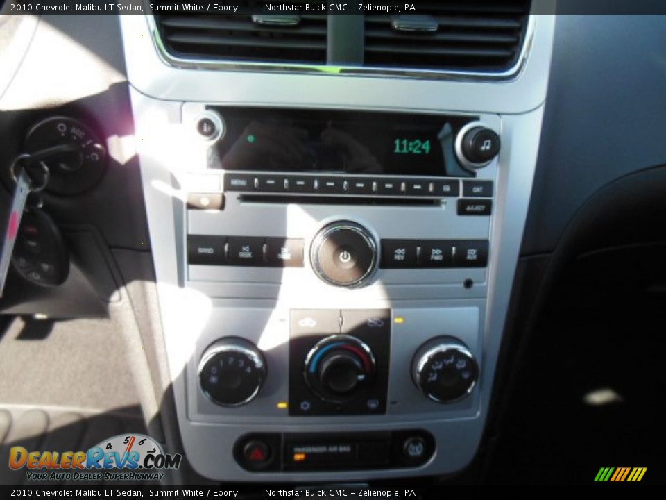 2010 Chevrolet Malibu LT Sedan Summit White / Ebony Photo #16