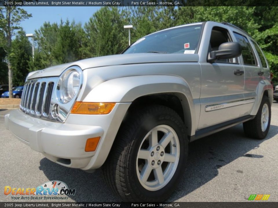 2005 Jeep Liberty Limited Bright Silver Metallic / Medium Slate Gray Photo #1