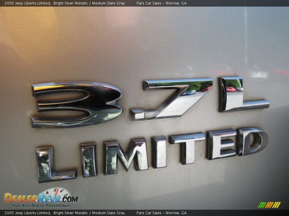 2005 Jeep Liberty Limited Bright Silver Metallic / Medium Slate Gray Photo #9