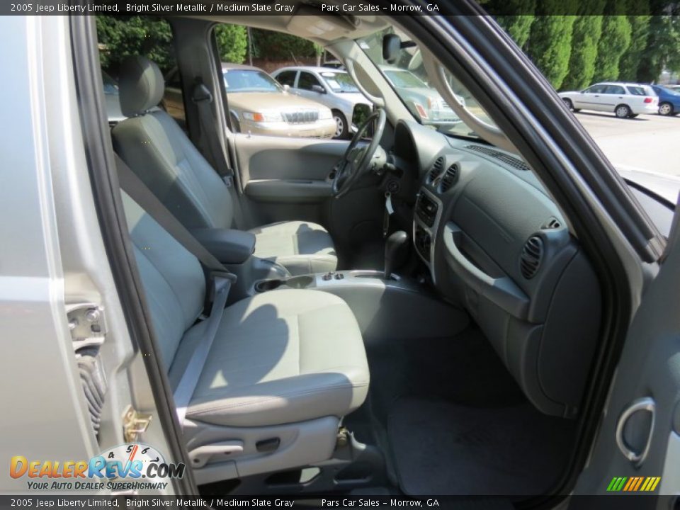 2005 Jeep Liberty Limited Bright Silver Metallic / Medium Slate Gray Photo #11