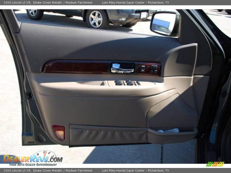 2000 Lincoln LS V8 Estate Green Metallic / Medium Parchment Photo #10