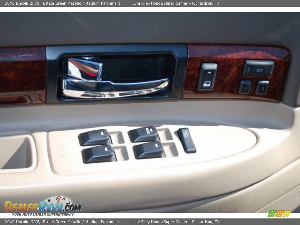 2000 Lincoln LS V8 Estate Green Metallic / Medium Parchment Photo #11