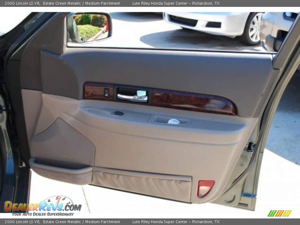 2000 Lincoln LS V8 Estate Green Metallic / Medium Parchment Photo #21